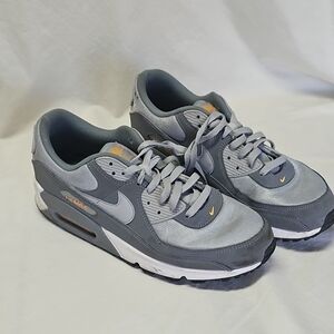 Nike Air Max Gray and Silver Athletic Shoes
